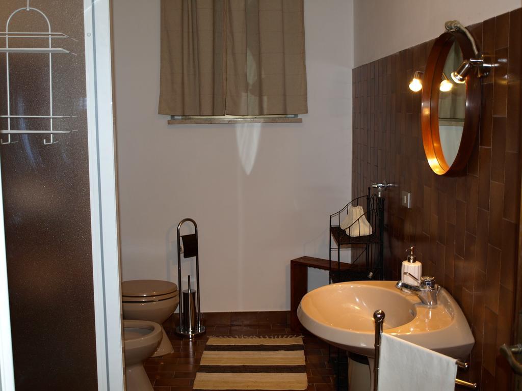 B&B Vigneto Pardom Montiglio Bagian luar foto