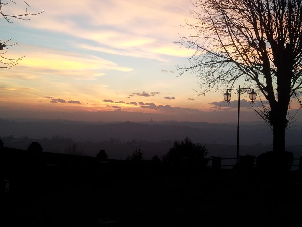 B&B Vigneto Pardom Montiglio Bagian luar foto